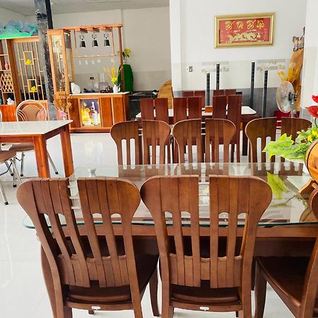 Ngoc Nga Hotel Phan Rang Buitenkant foto