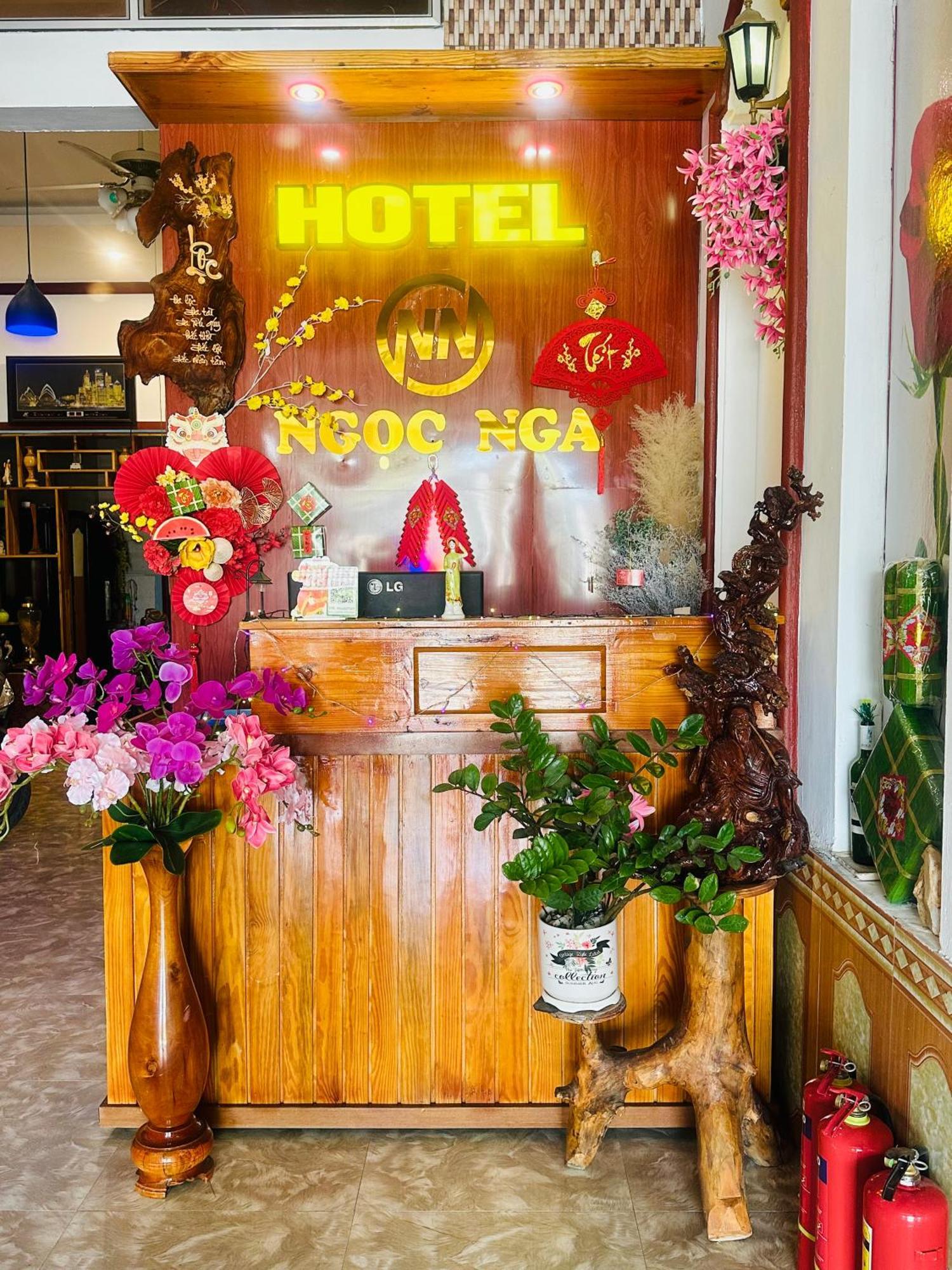 Ngoc Nga Hotel Phan Rang Buitenkant foto