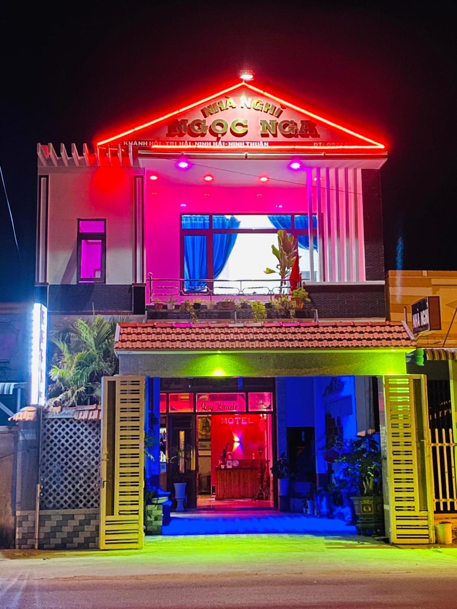 Ngoc Nga Hotel Phan Rang Buitenkant foto